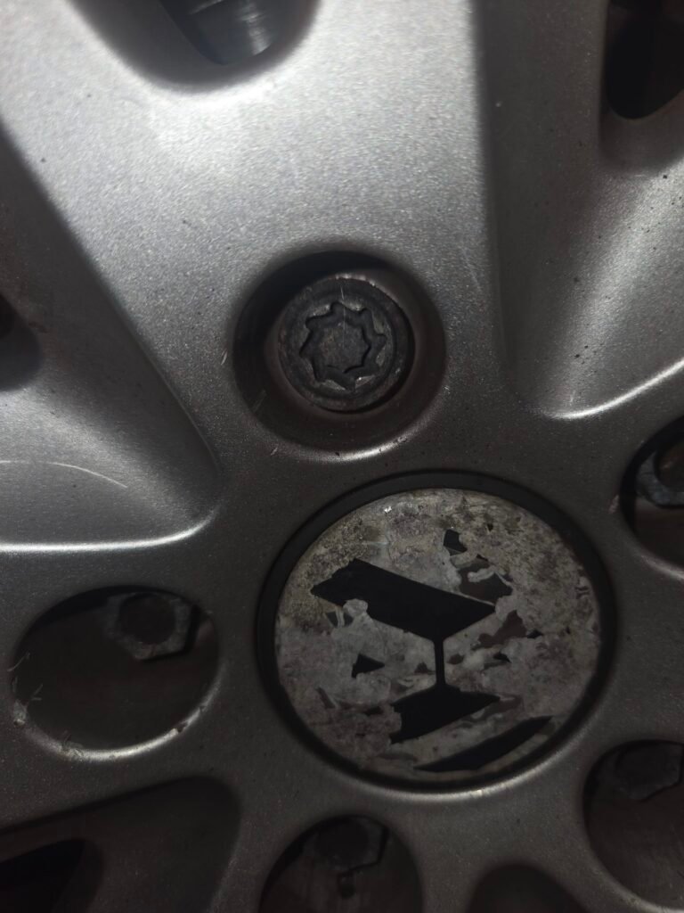Volkswagen Tiguan wheel locking nut key replacement