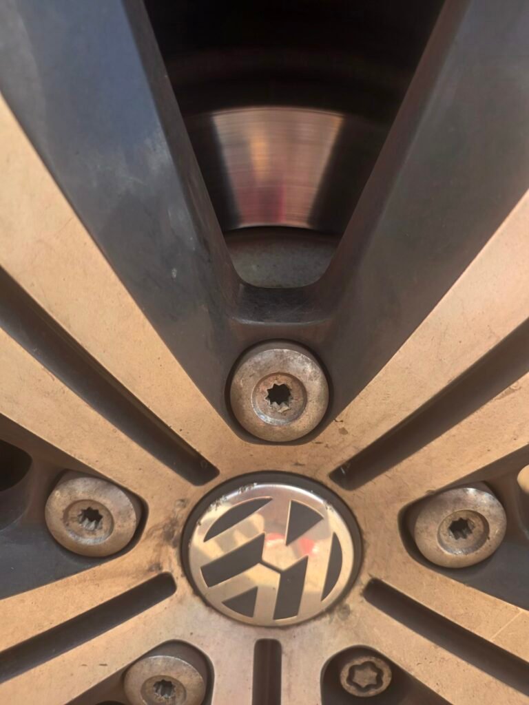 Volkswagen Toureg wheel locking nut key replacement