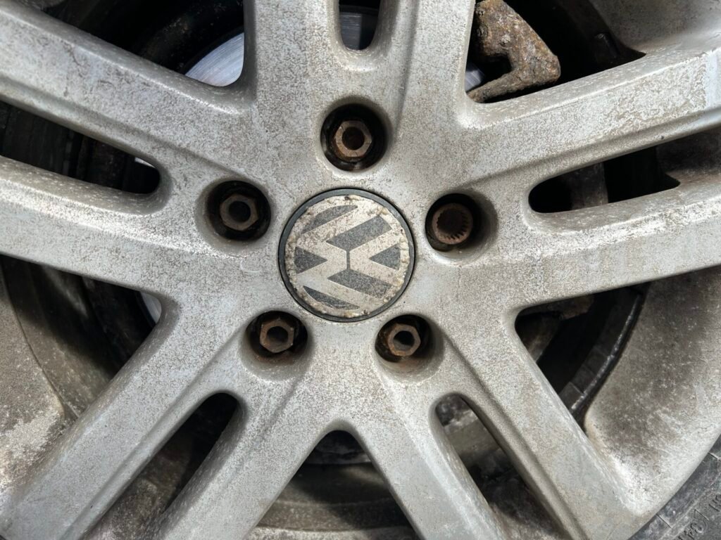 Volkswagen Jetta wheel locking key