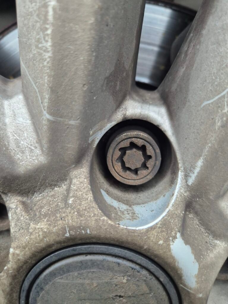 Volkswagon Amarok wheel locking nut key replacement