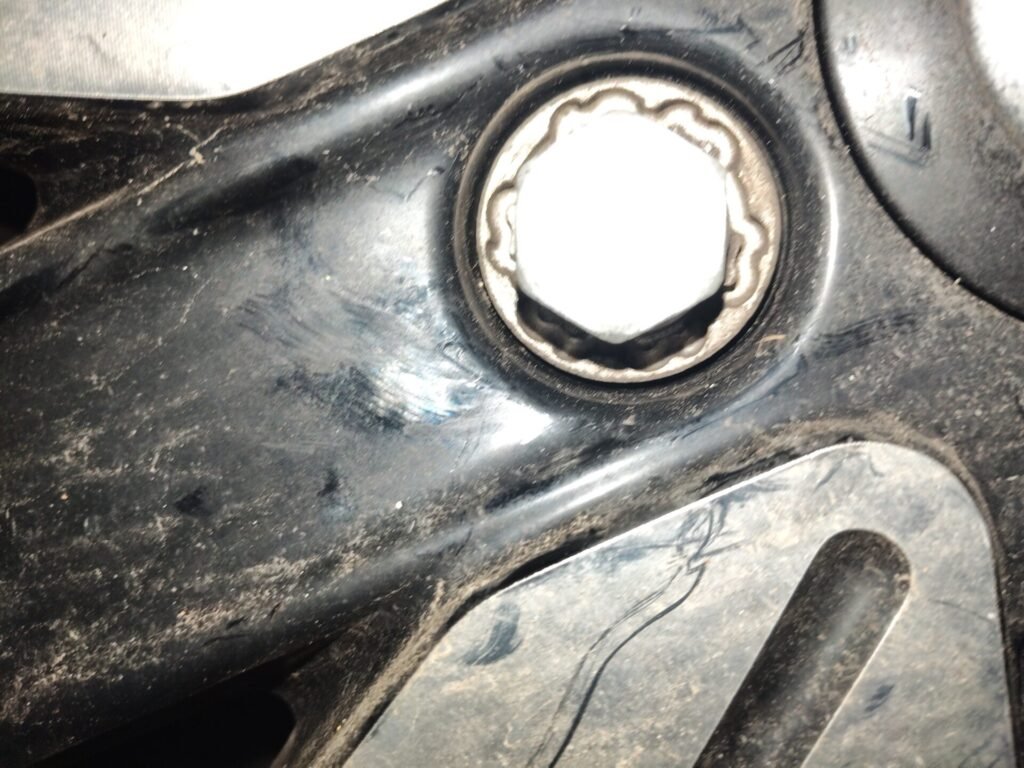 Volvo XC60 wheel locking nut key replacement