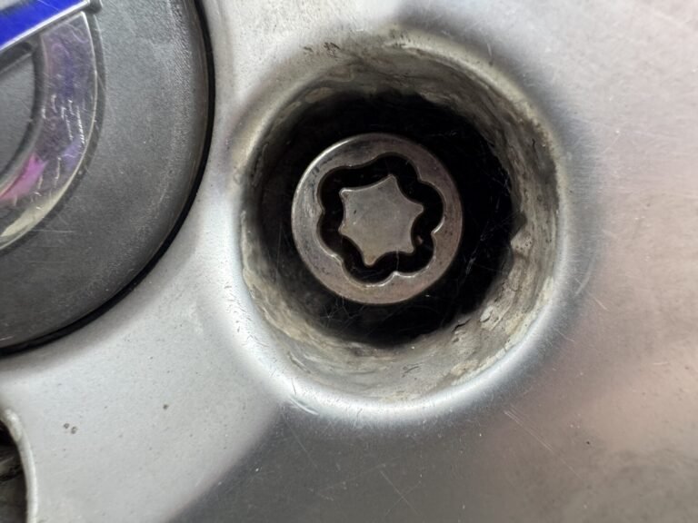 Volvo S60 2007 wheel locking nut key replacement