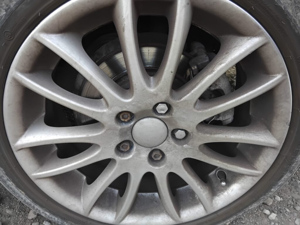 Volvo V50 wheel locking nut key replacement
