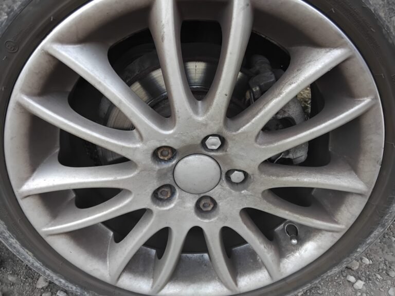 Volvo V50 wheel locking nut key replacement