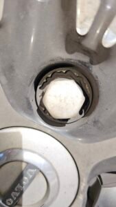Volvo V60 wheel locking nut key replacement