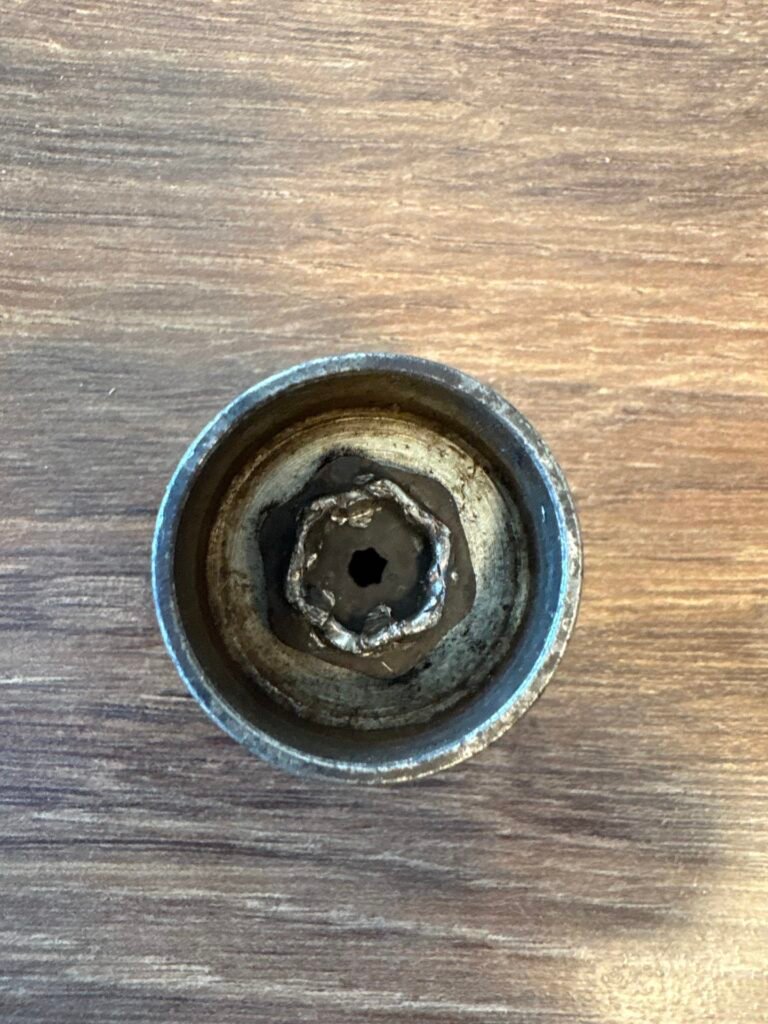 Volvo Xc90 wheel locking nut key replacement