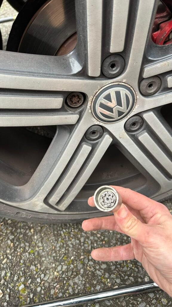 Vw Caddy maxxi 2016 wheel locking nut key replacement
