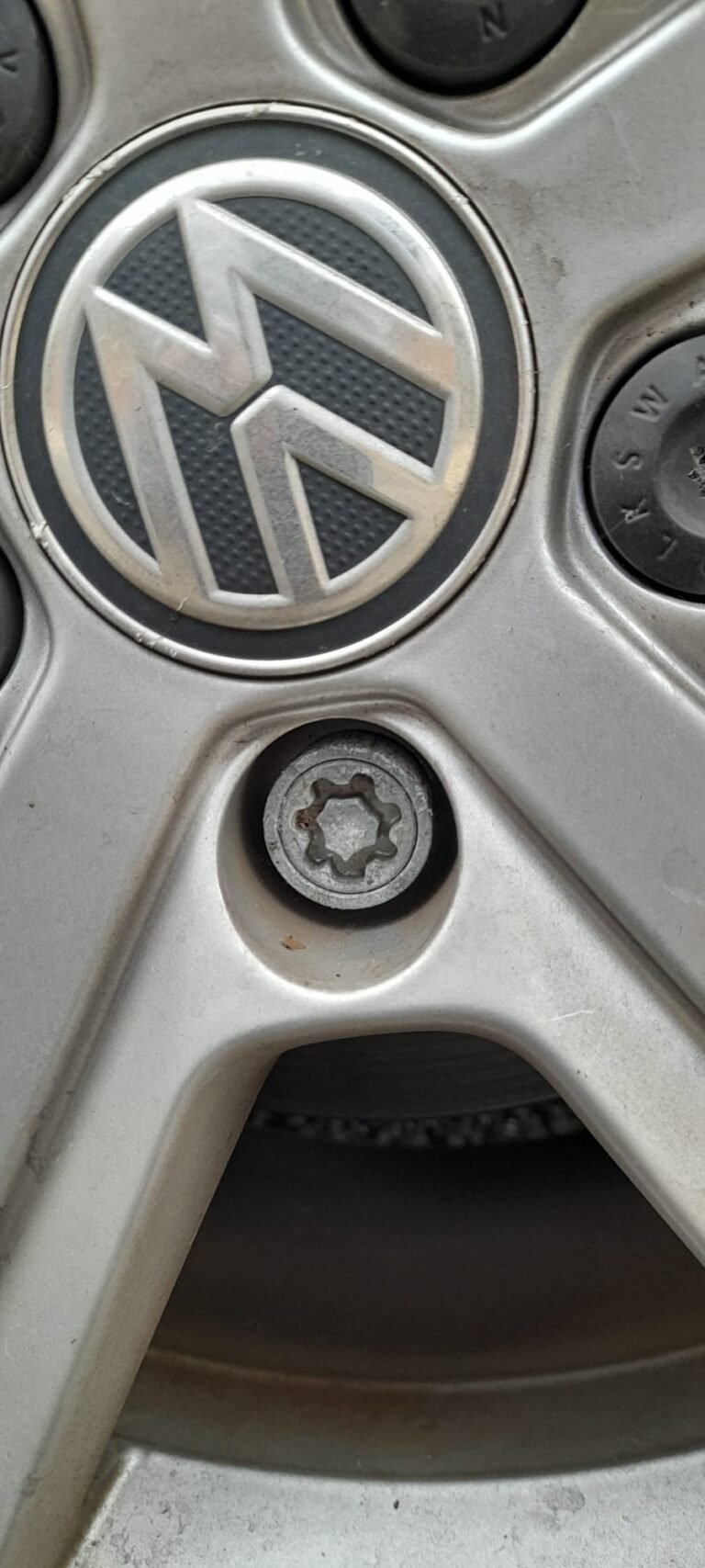 VW Golf wheel locking nut key replacement