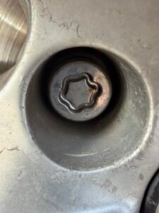 Vw Passat 2.0 TDI wheel locking nut key replacement