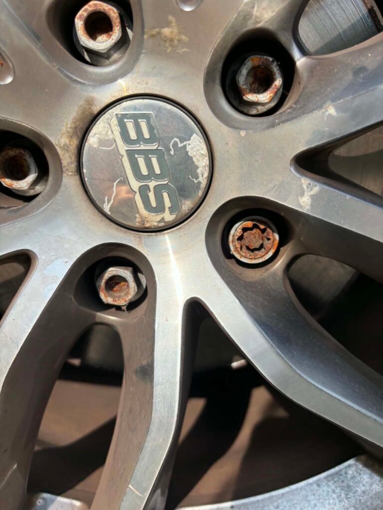 VW T6 (KM68CNU) wheel locking nut key replacement
