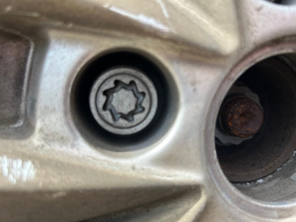 VW transporter wheel locking nut key replacement