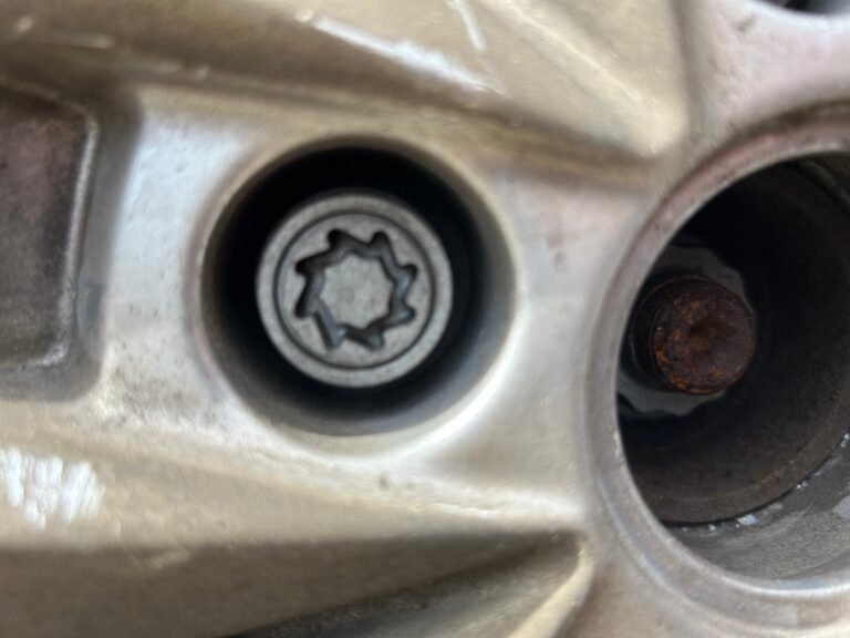 VW transporter wheel locking nut key replacement