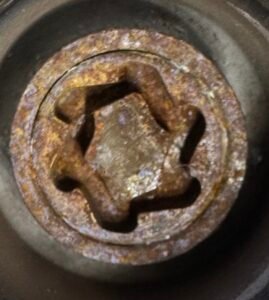 VW Polo locking lug nut