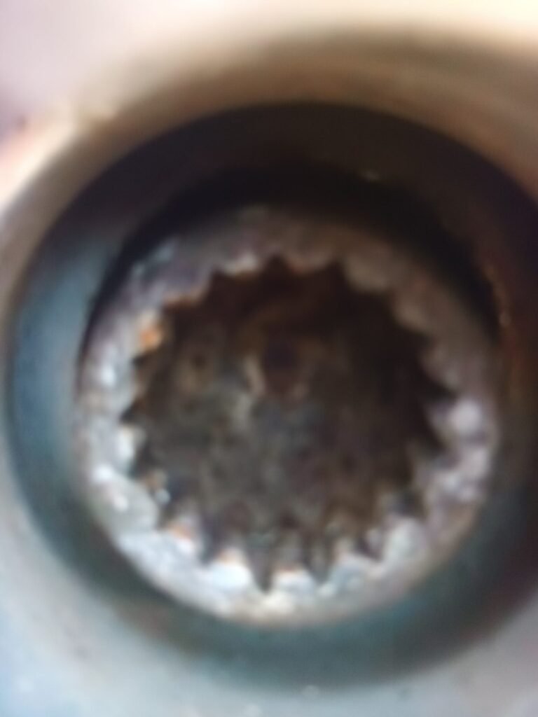 Vw Polo locking lug nut