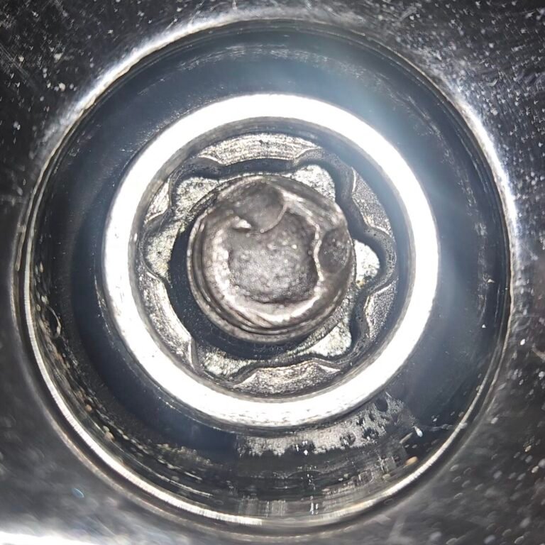 Westfield SEiW 2.0 Ford Duratec wheel locking nut key replacement